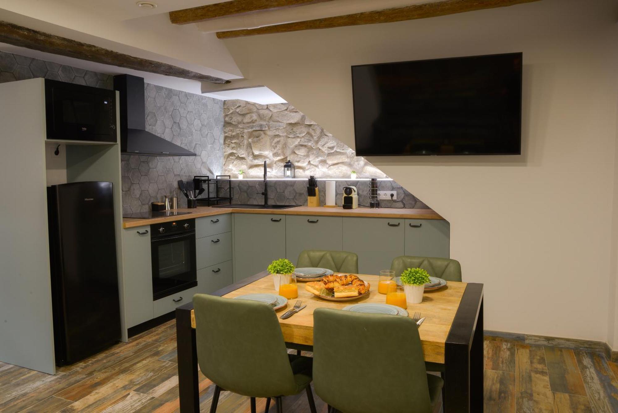 Apartament La Merce De Can Miralter Sant Pau de Seguries Εξωτερικό φωτογραφία